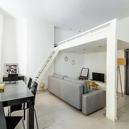 Apartment Chevalier Paul-charmant-mezzanine - 4 Personnes Marseille